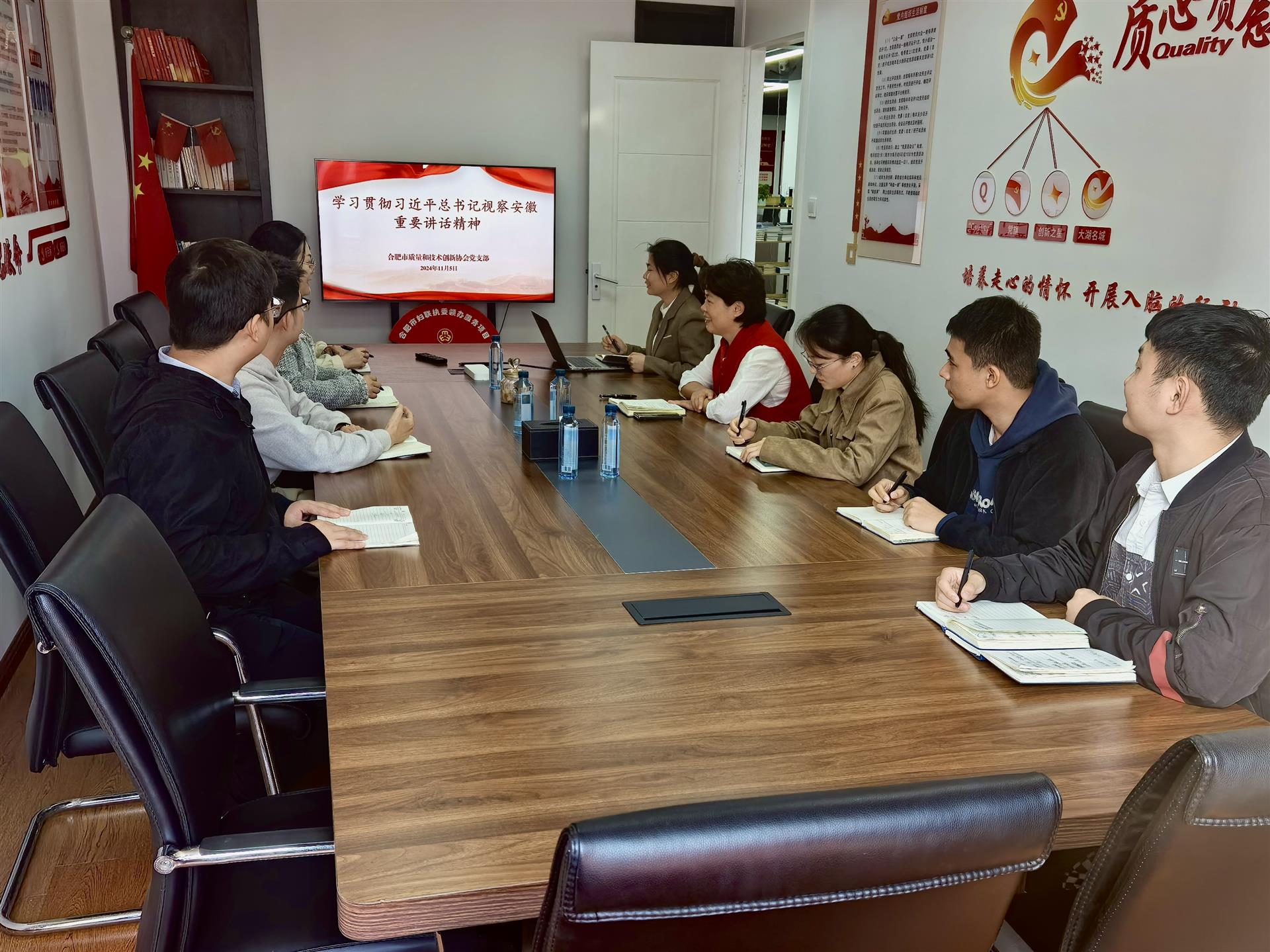 332ab5f7bc0d4e51c0b22f44dc6515c 332ab5f7bc0d4e51c0b22f44dc6515c